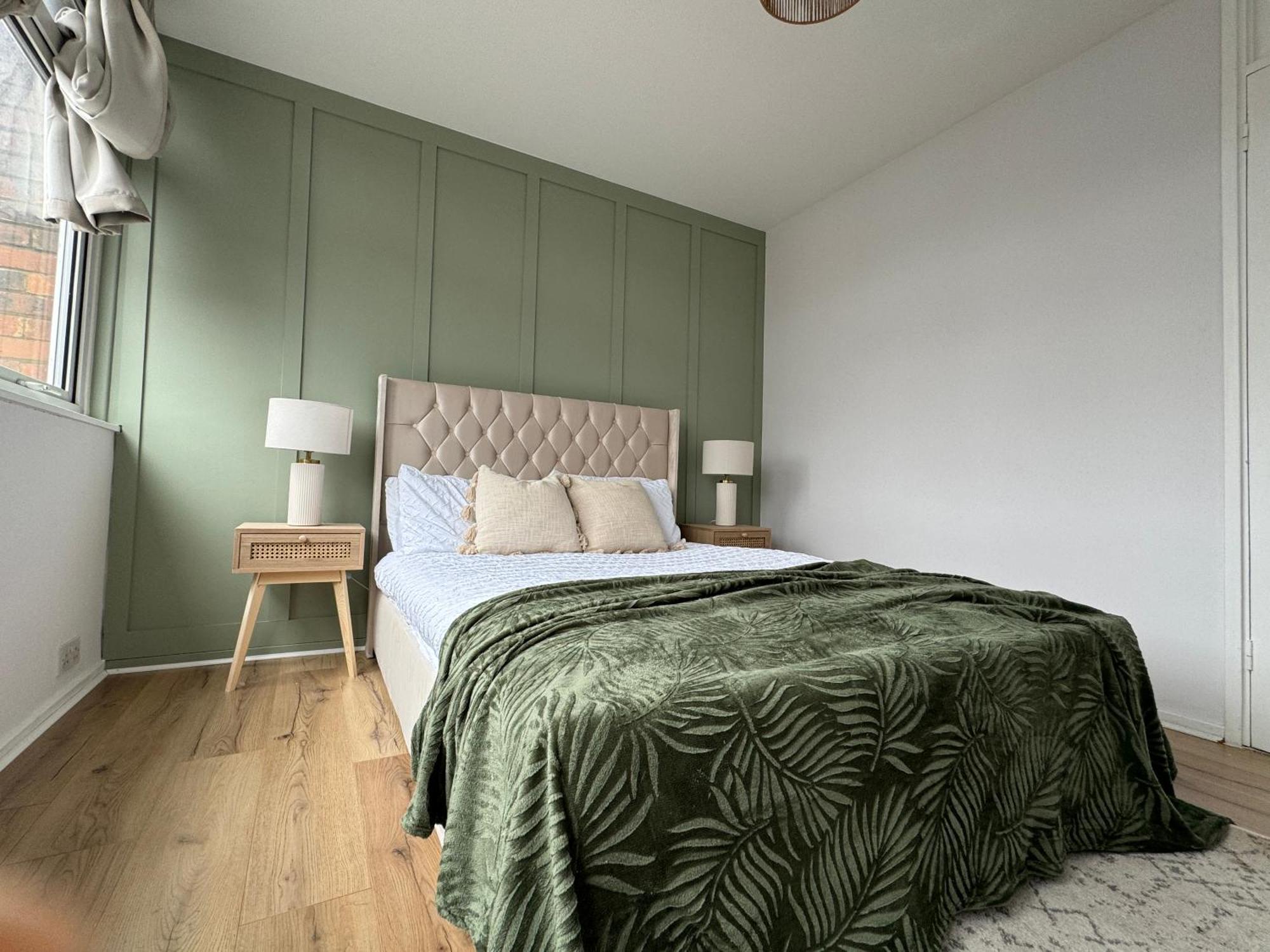 Grace House - 15 Minutes To Central London Thamesmead  Bagian luar foto